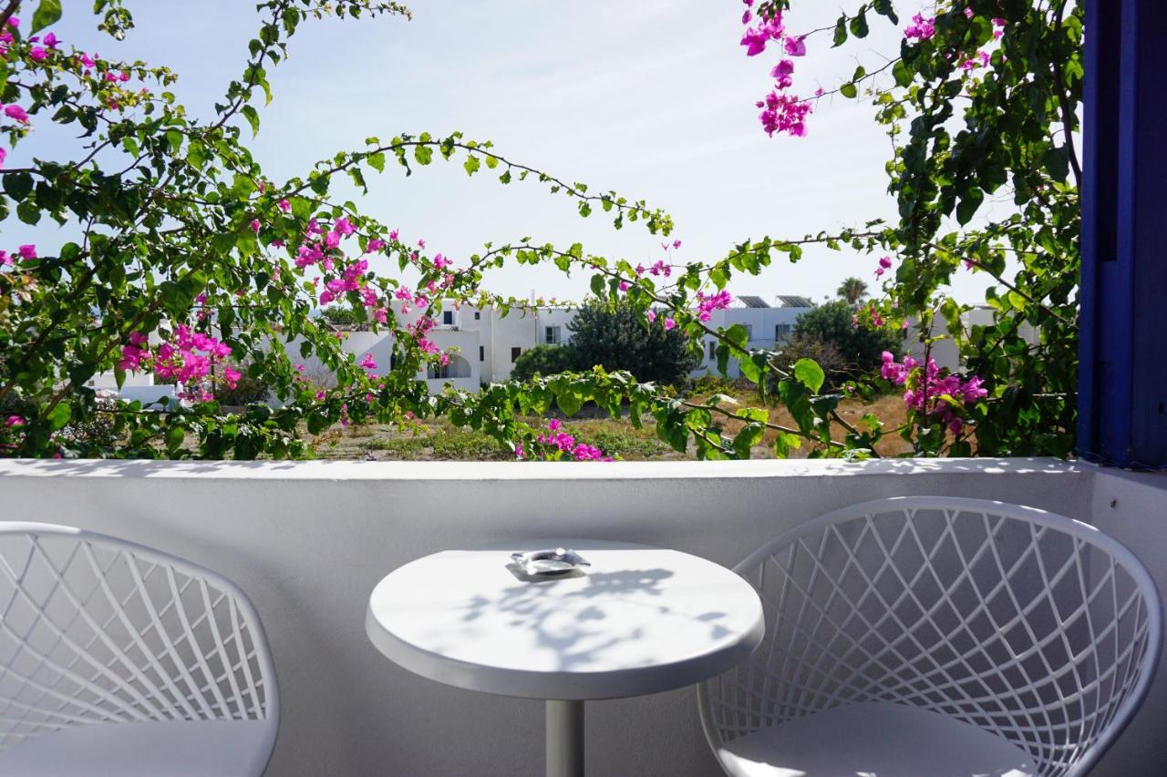 Proteas Hotel Kamári Екстериор снимка
