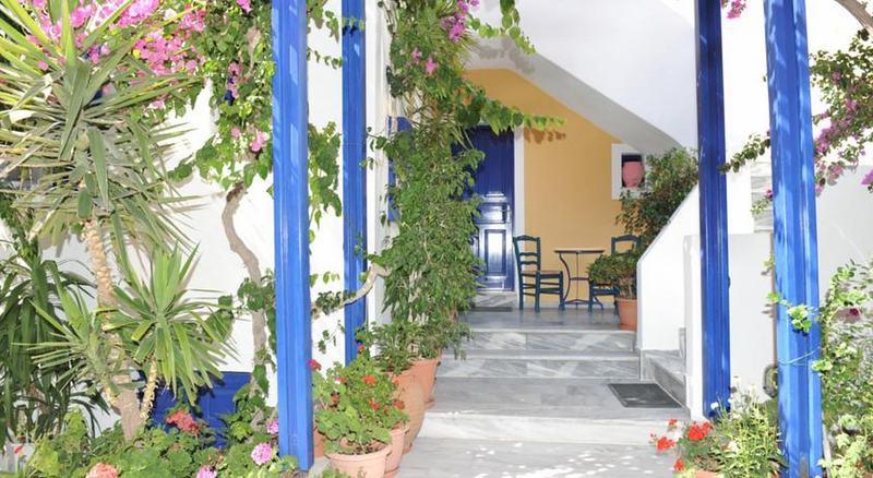 Proteas Hotel Kamári Екстериор снимка